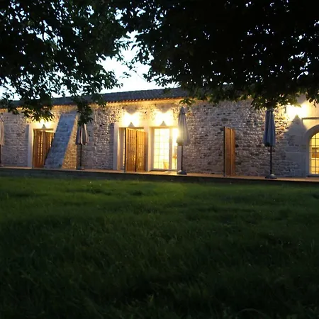 Domaine Du Galon D'or Feriehus *
