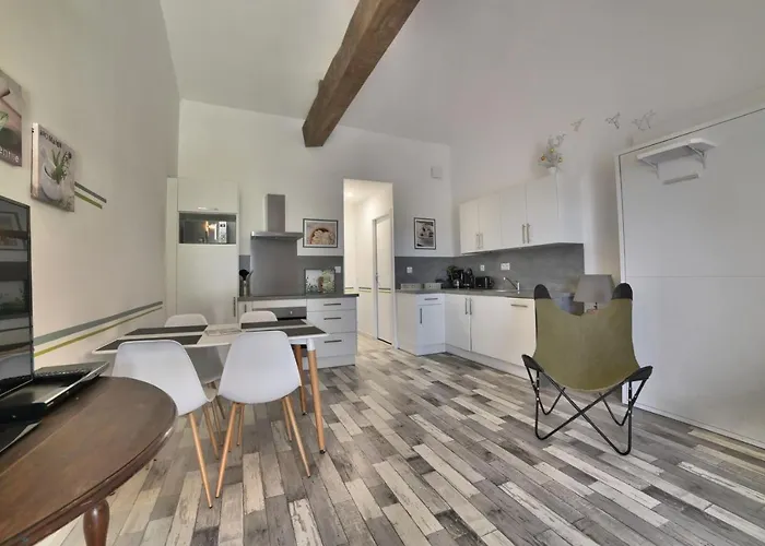 Holiday home Domaine Du Galon D'or *