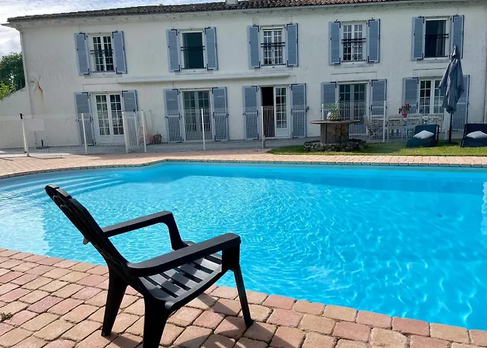 Holiday home Domaine Du Galon D'or